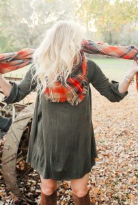 LNL love n labels: friday faves - ways to wear blanket scarves