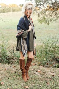 LNL love n labels: friday faves - ways to wear blanket scarves