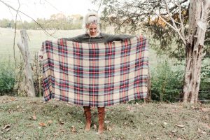 LNL love n labels: friday faves - ways to wear blanket scarves