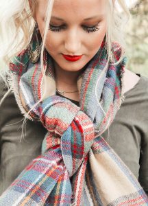 LNL love n labels: friday faves - ways to wear blanket scarves