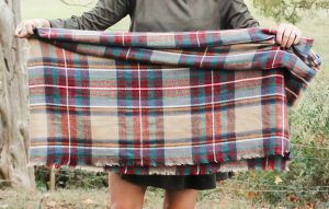 LNL love n labels: friday faves - ways to wear blanket scarves