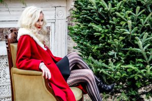 LNL love 'n' labels blog: Holiday Style - Mrs. Clause Inspired