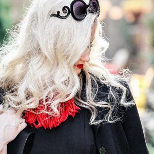 FANCY HOLIDAY STYLE
