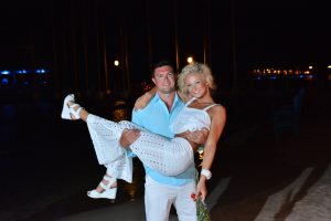 TJ & Peyton Baxter | www.lovenlabels.com
