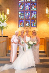 Wedding Wednesday - Samuel Franklin Wedding Florist | www.lovenlabels.com