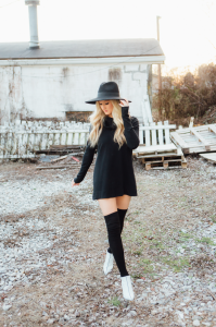 Black Dress and Hat | Sarah McAffry Photo Giveaway