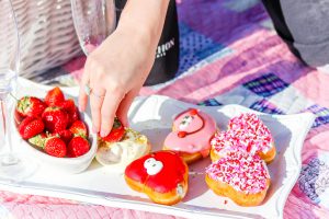 xo Valentine's Date Ideas | www.lovenlabels.com