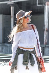 White on White Spring Outfit | love 'n' labels www.lovenlabels.com