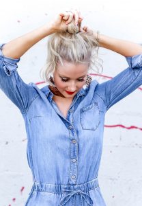 Lightweight Denim Romper and Messy Bun Tutorial | love 'n' labels www.lovenlabels.com