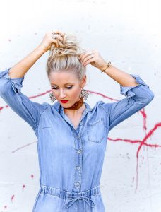 Lightweight Denim Romper and Messy Bun Tutorial | love 'n' labels www.lovenlabels.com