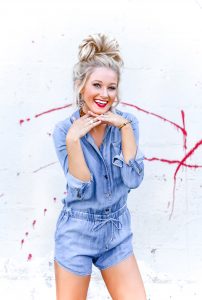 Lightweight Denim Romper and Messy Bun Tutorial | love 'n' labels www.lovenlabels.com