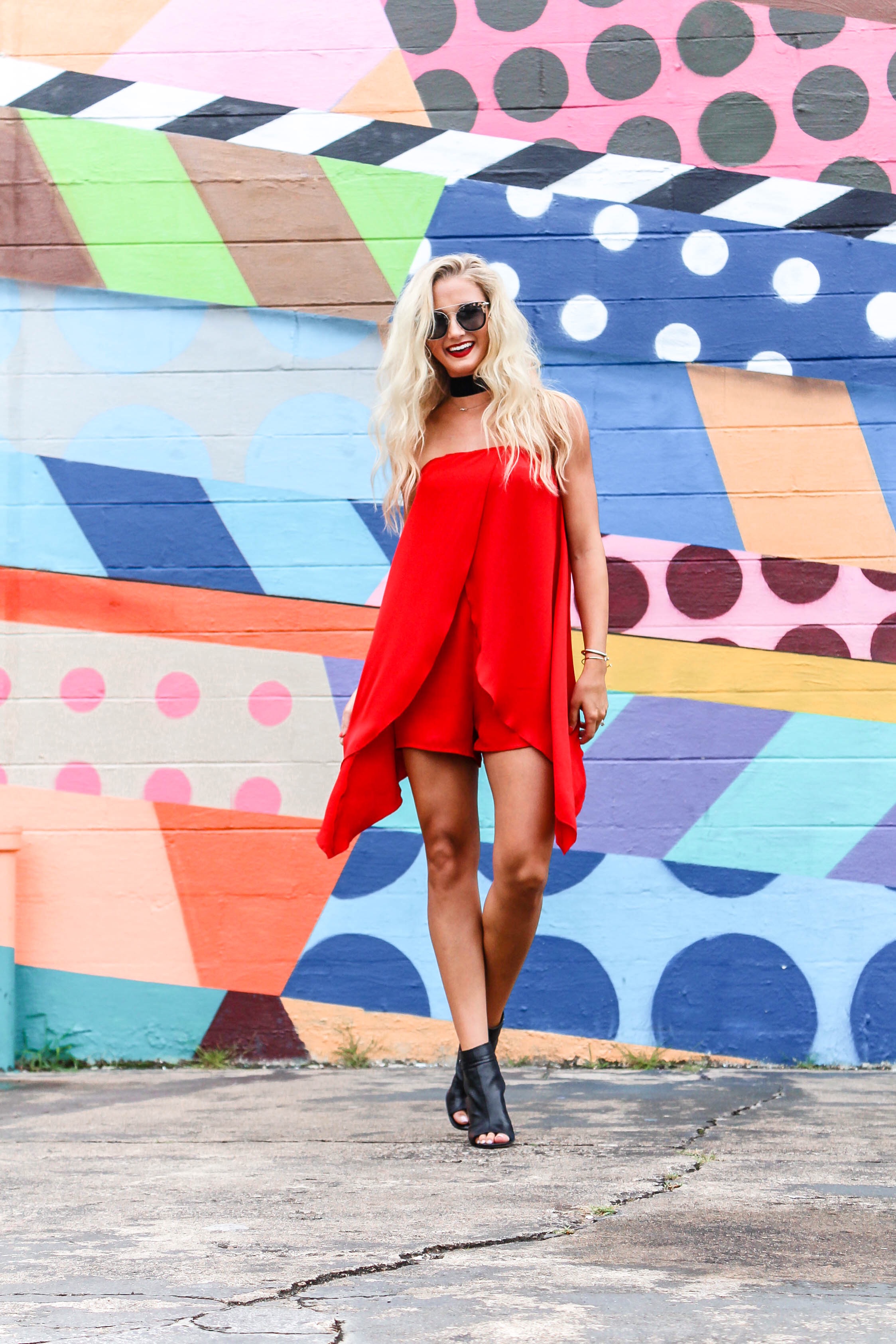 Red Hot Romper + 5 Instagrammable Wall Art Spots | love 'n' labels www.lovenlabels.com