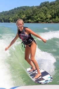 Hanging Onto Summer | love 'n' labels www.lovenlabels.com