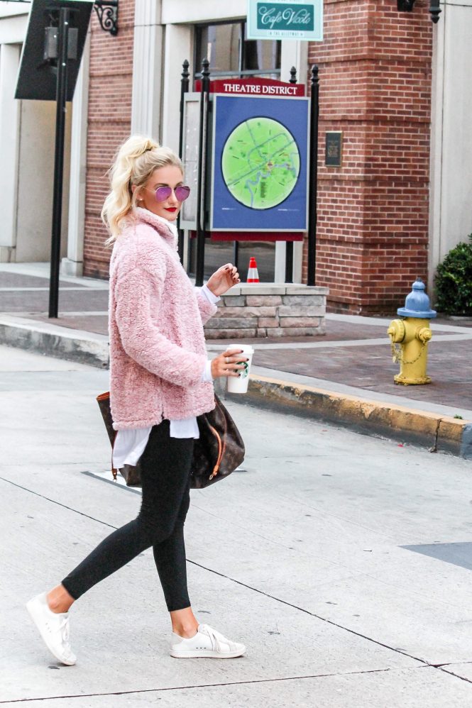 Cozy Days Pullover main image 1