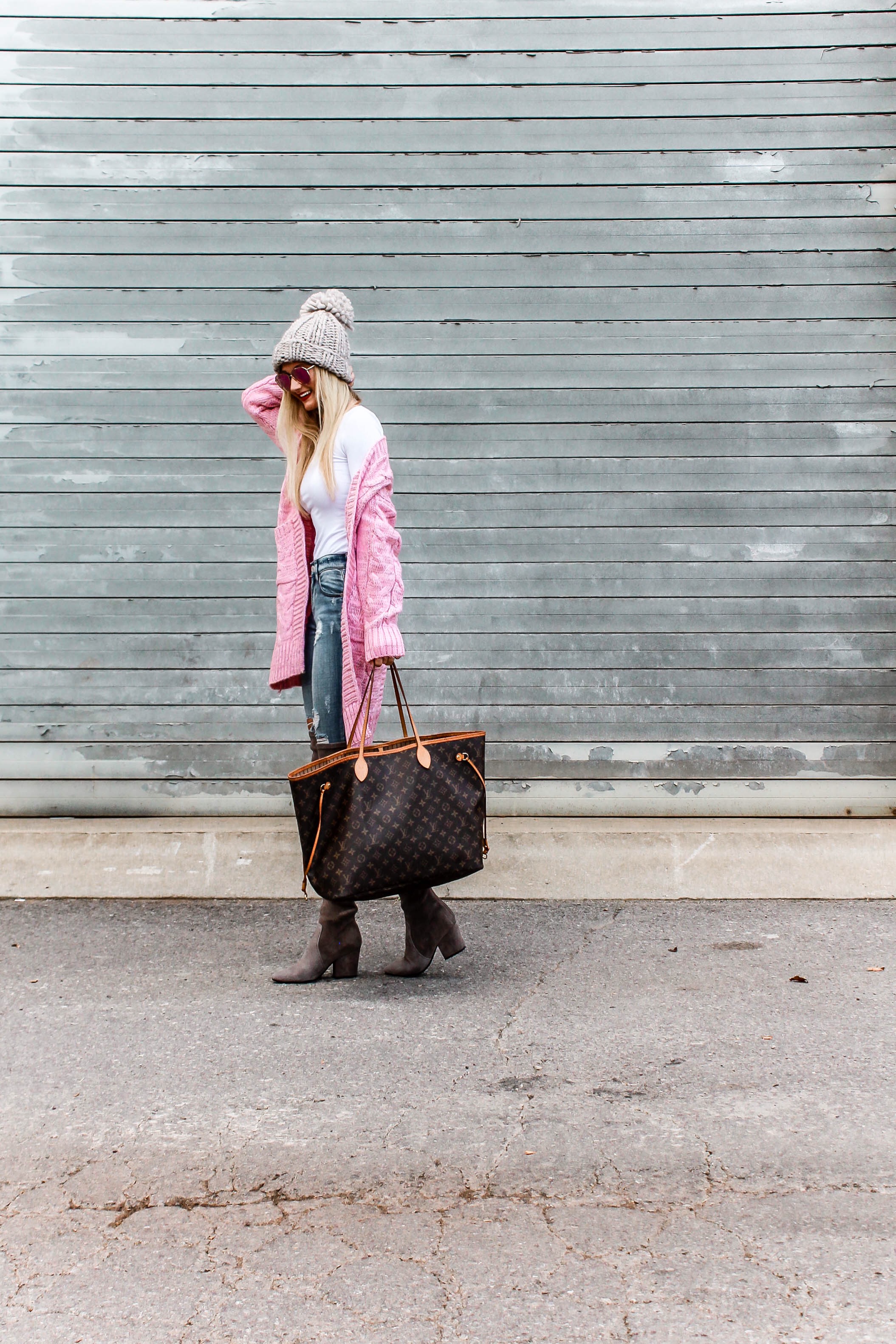 The Perfect Light Pink Cardi + My Trick to Whiter Teeth | love 'n' labels www.lovenlabels.com