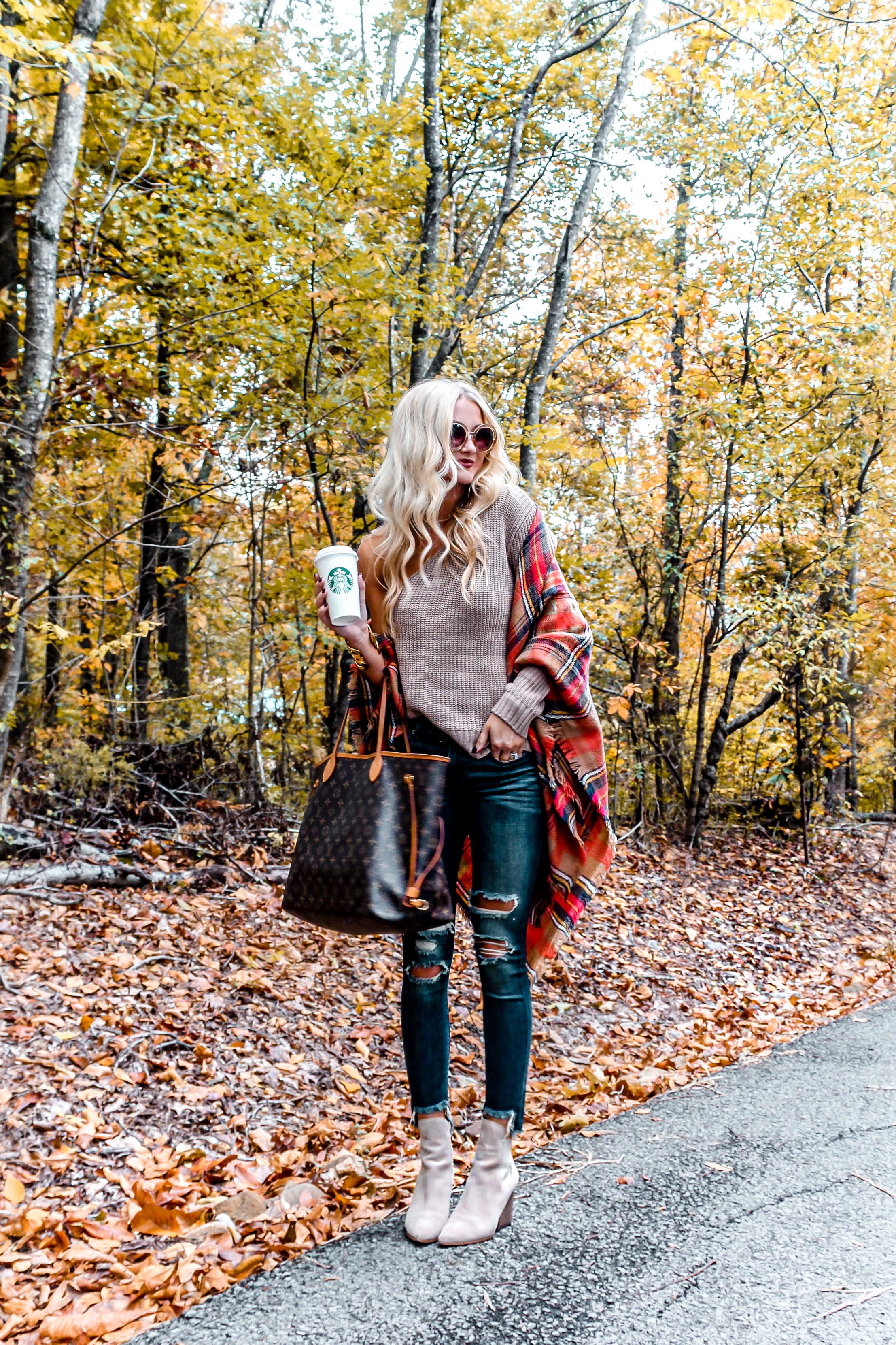 Affordable, Fall Outfit + Current Makeup Routine | love 'n' labels www.lovenlabels.com