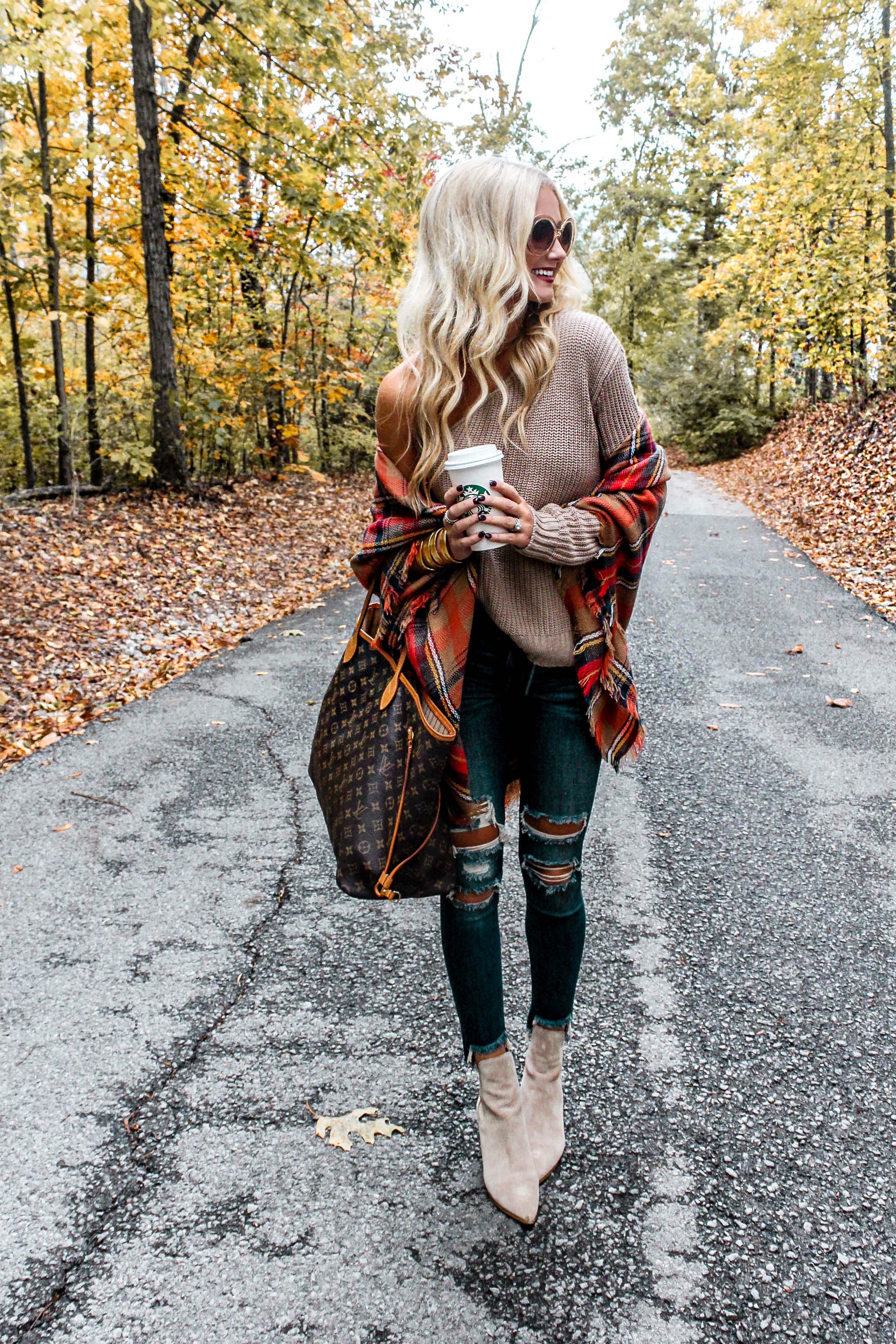Affordable, Fall Outfit + Current Makeup Routine | love 'n' labels www.lovenlabels.com